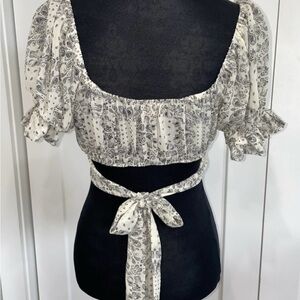 Altar'd State White and Silver Puff Sleeve Crop Blouse